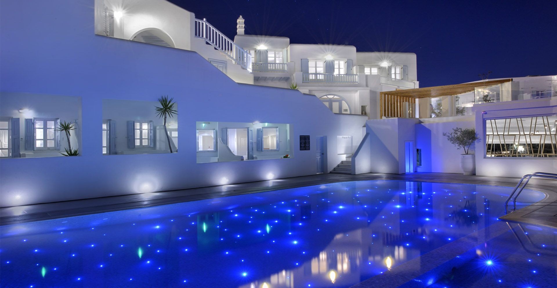 Petinos Beach Hotel in Mykonos | Platis Gialos beach hotel